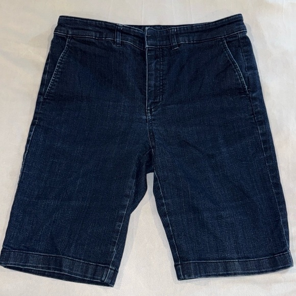 Ralph Lauren Blue Jean Shorts Tailored Fit Above Knee Women's Size 6 - Picture 1 of 13